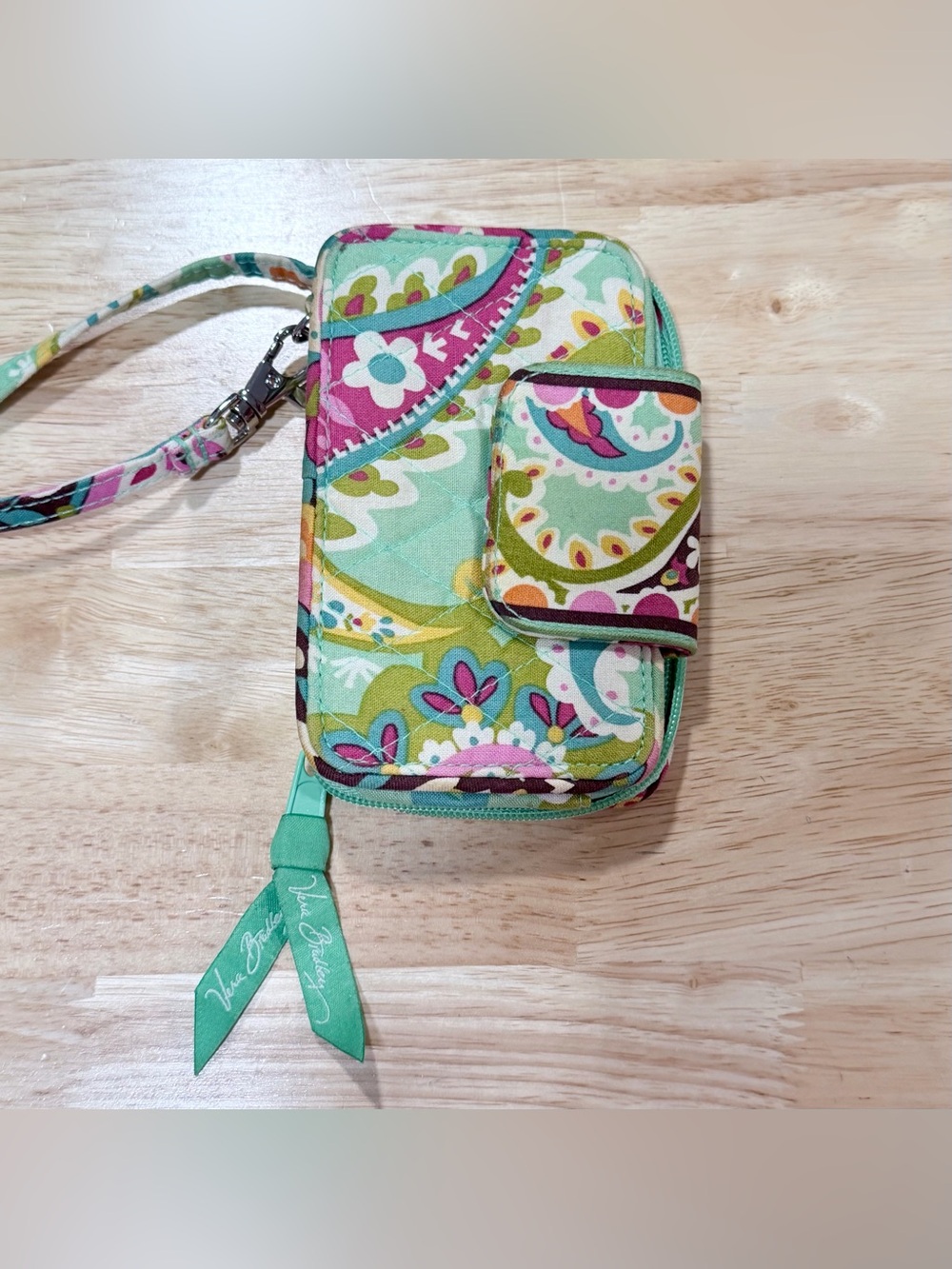 Vera Bradley Tutti Fruitti Quilted Wristlet Wallet with Multicolor Accent - Picture 3 of 4